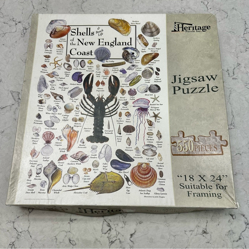 COMPLETE Heritage 550pc Puzzle Shells Of The New England Coast 18” x 24”
